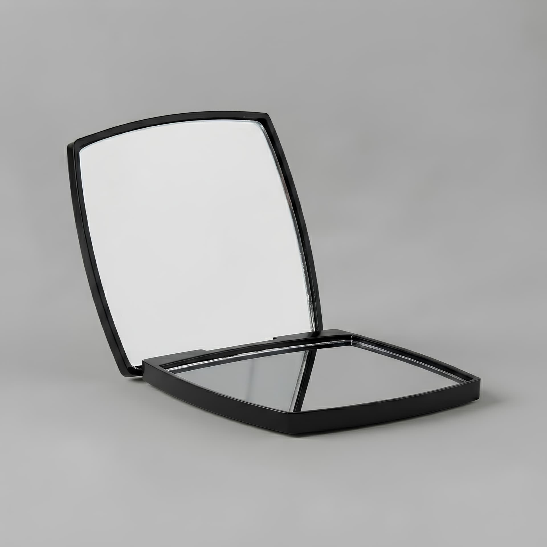 Remo Compact Mirror